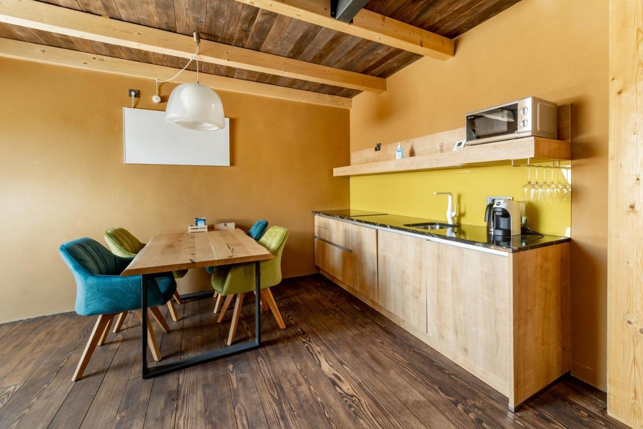 Hisa Zdravega Oddiha Apartman Begunje pri Cerknici Kültér fotó